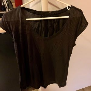 Lululemon stripes tee sz 8